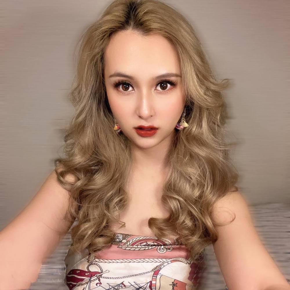 Meet your Posher, Shiyi